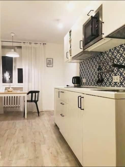 Apartamenty Centrum Варшава Экстерьер фото